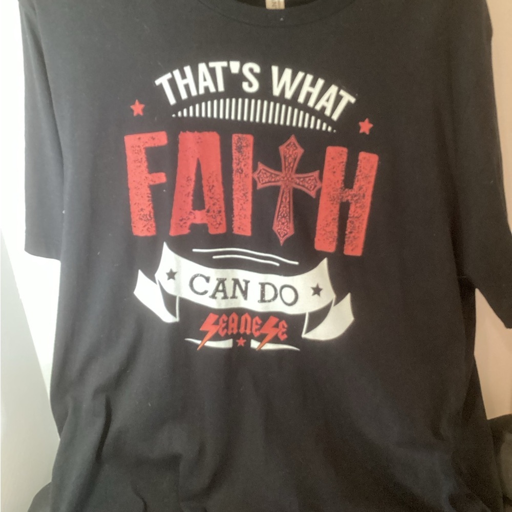 That’s What Faith Can Do T-shirt ,
Size Large